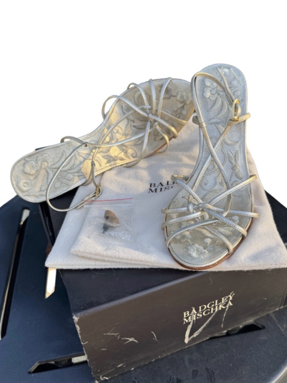 Badgley Mischka Metallic Embroidered Strappy Heels Size 8